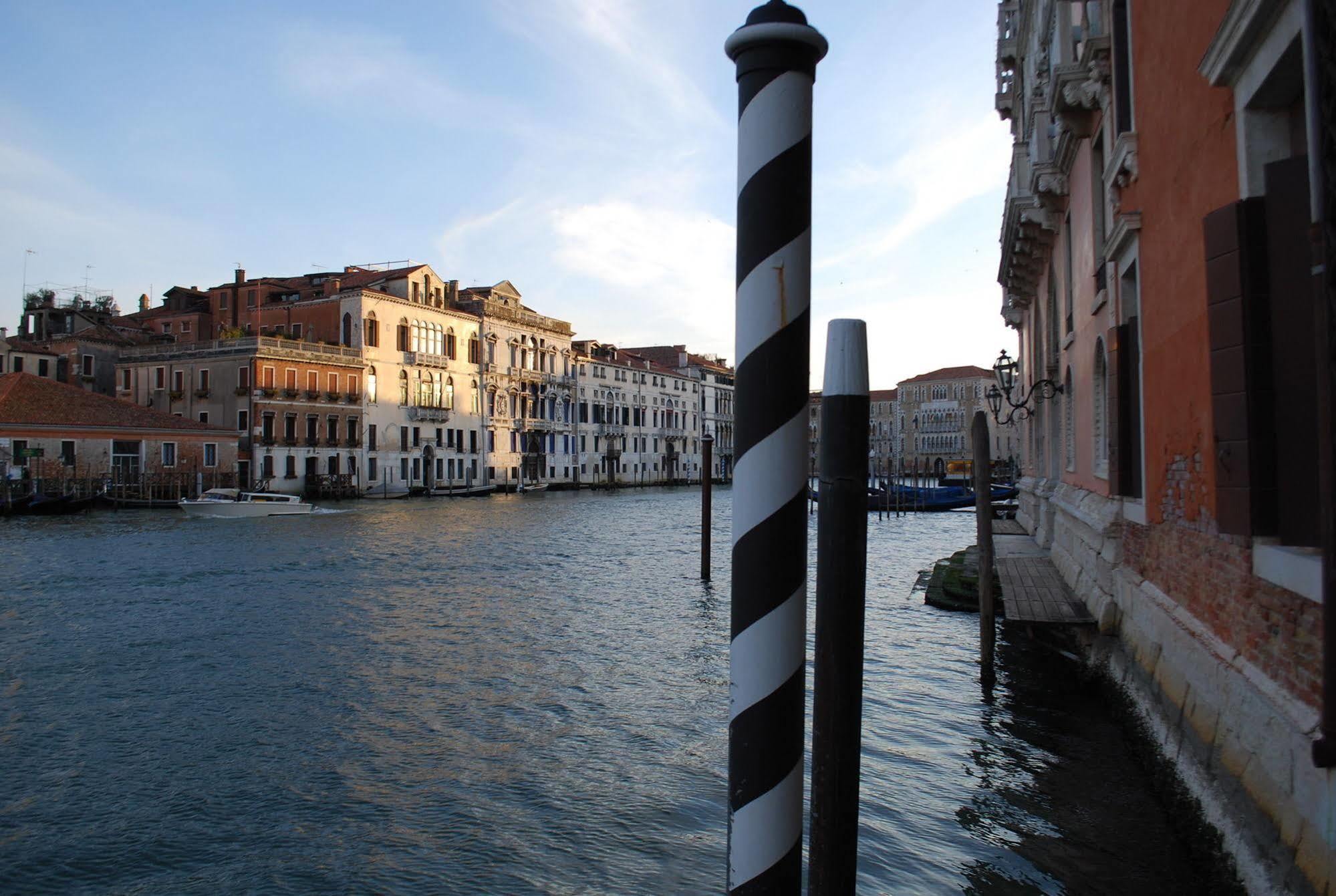 Hotel Palazzo Barbarigo Sul Canal Grande Venice Exterior photo